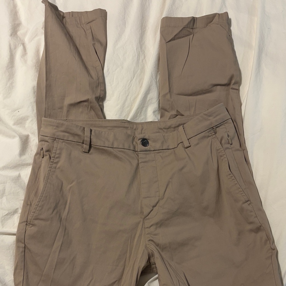 Bird Dogs Men’s Casual Chino Pants in Taupe